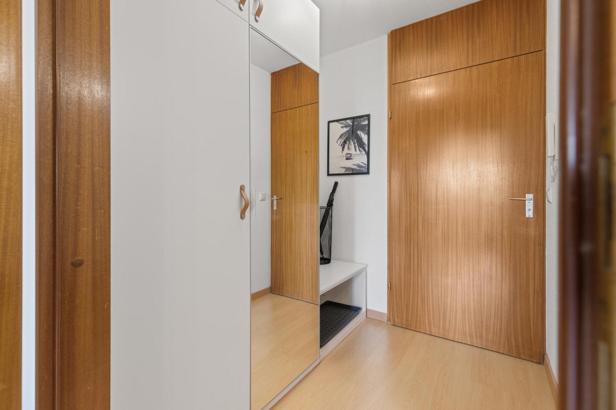 Sonniges City-Apartment Mit Suedbalkon Und Parklatz Neusass Buitenkant foto