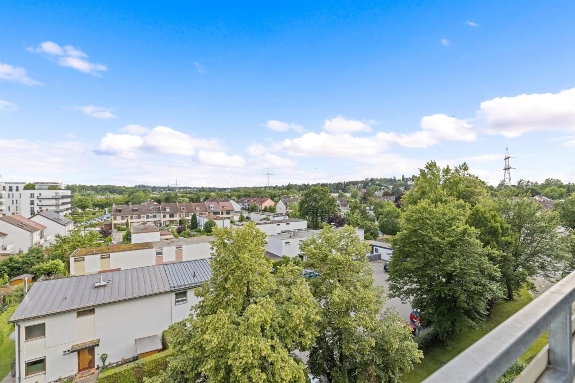 Sonniges City-Apartment Mit Suedbalkon Und Parklatz Neusass Buitenkant foto